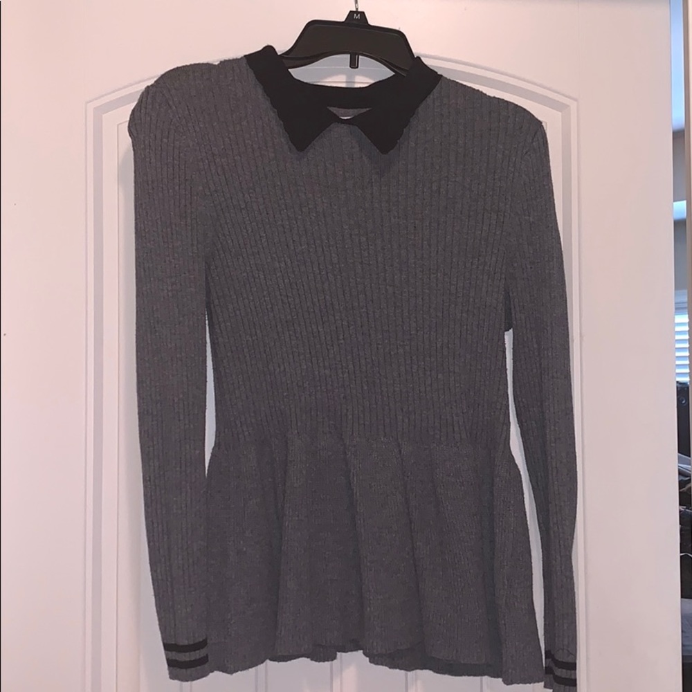 Extremely cute and cozy sweater by Elle